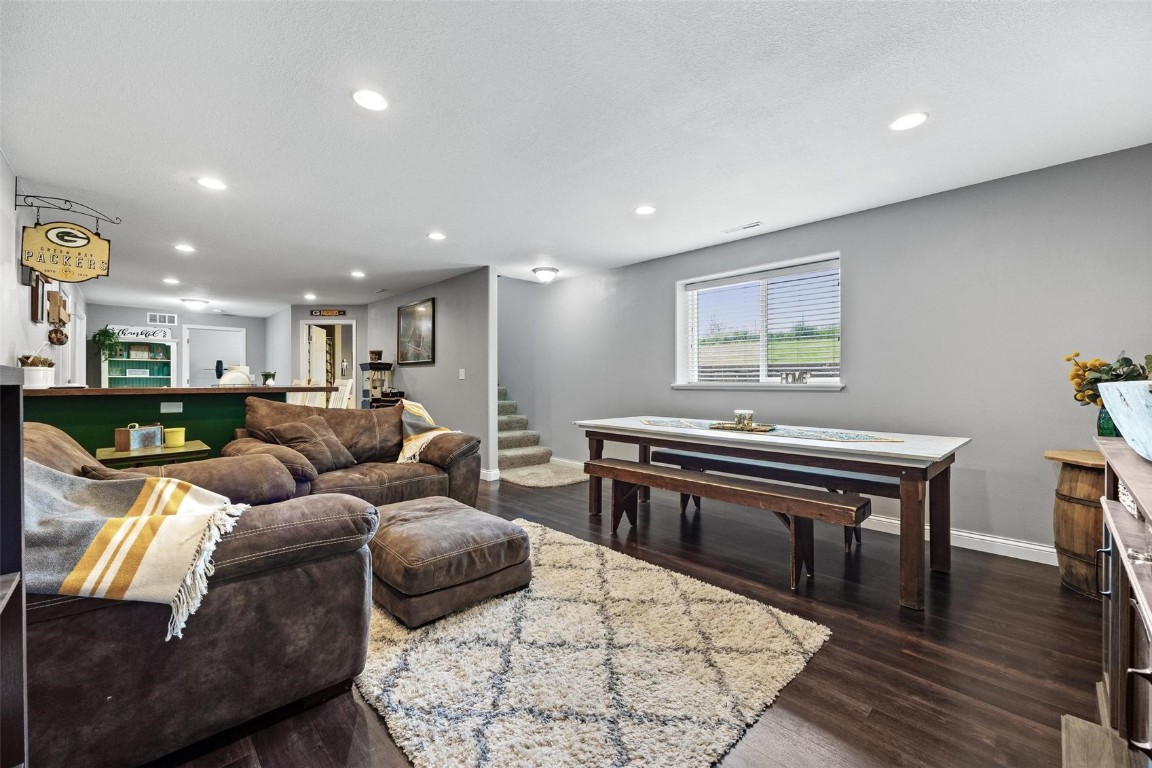 4596 Creekview Trail Palo IA 52324
