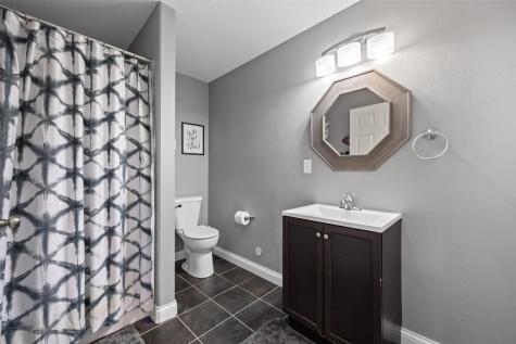 4596 Creekview Trail Palo IA 52324
