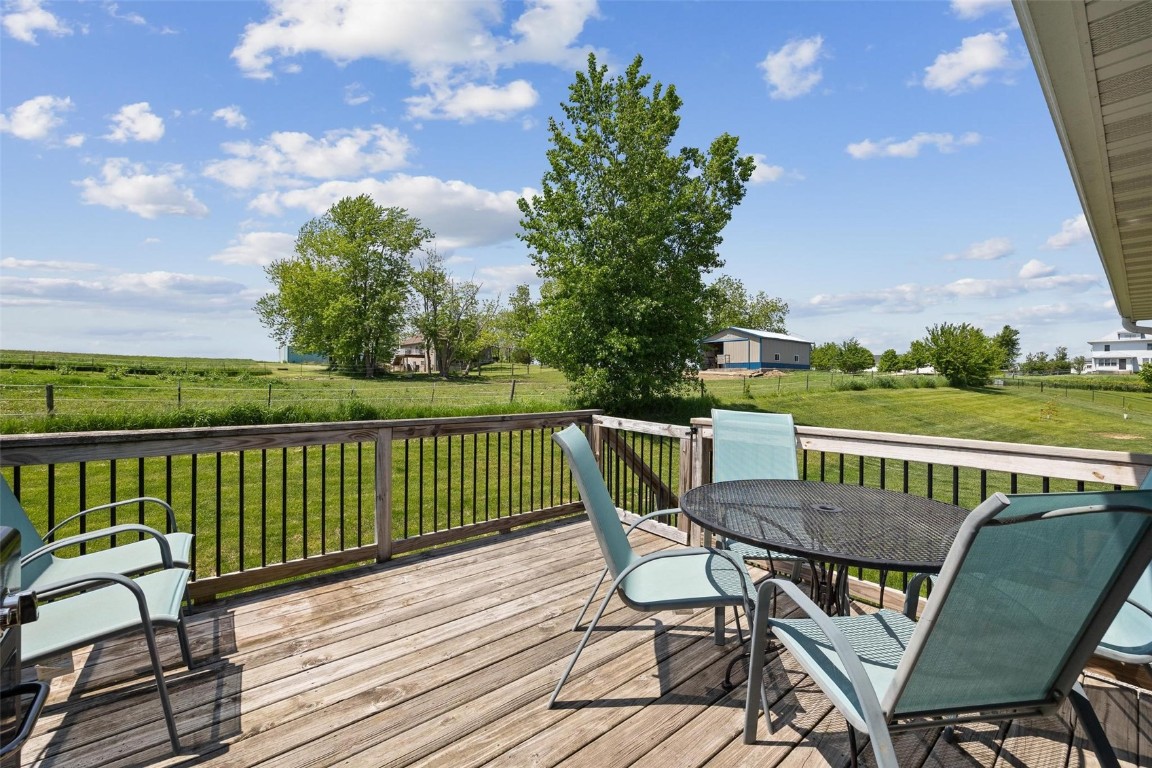 4596 Creekview Trail Palo IA 52324