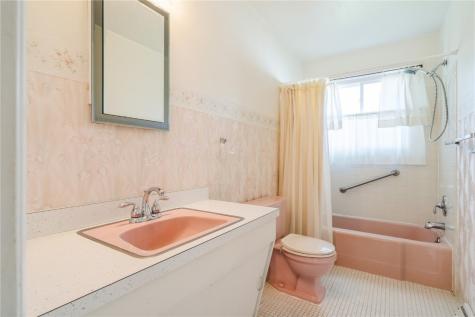 3600 Midway Drive SW Cedar Rapids IA 52405