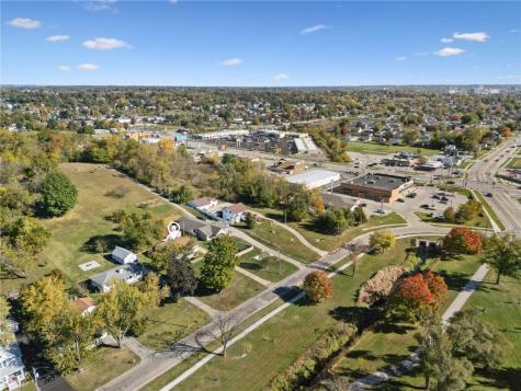 3600 Midway Drive SW Cedar Rapids IA 52405