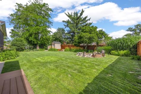 2422 Kilimanjaro Drive NE Cedar Rapids IA 52402