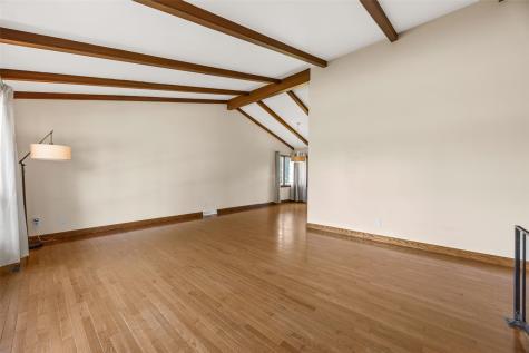 2422 Kilimanjaro Drive NE Cedar Rapids IA 52402