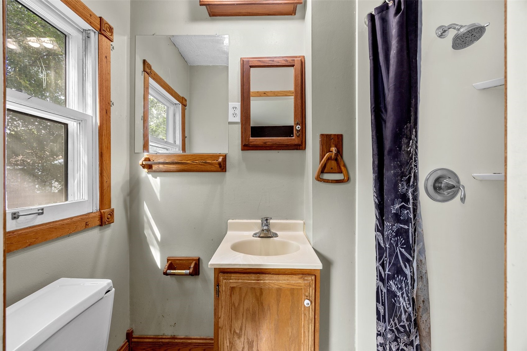 409 34th Street NE Cedar Rapids IA 52402