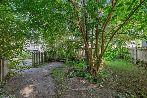 409 34th Street NE Cedar Rapids IA 52402