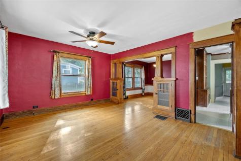 409 34th Street NE Cedar Rapids IA 52402