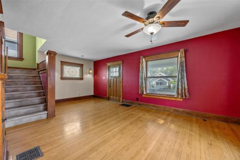 409 34th Street NE Cedar Rapids IA 52402