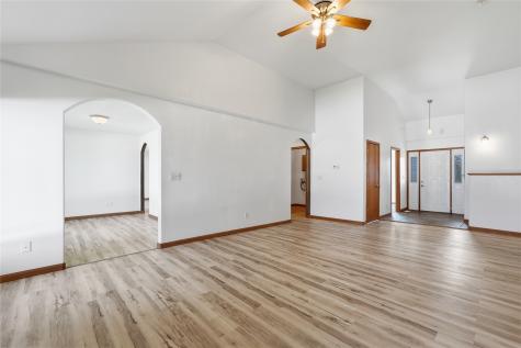 108 Pheasant Avenue Atkins IA 52206
