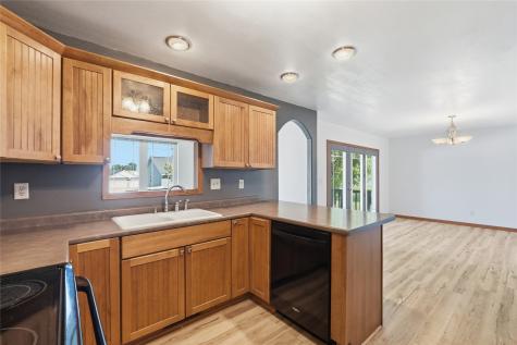 108 Pheasant Avenue Atkins IA 52206
