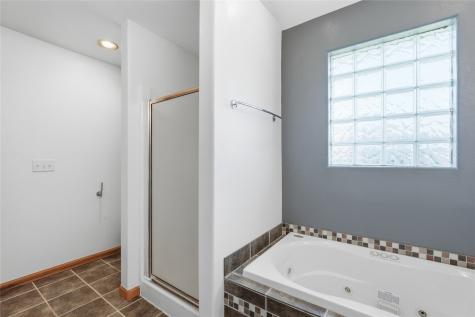 108 Pheasant Avenue Atkins IA 52206
