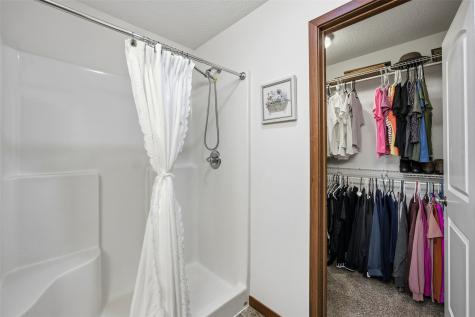 2660 Bullis Drive Marion IA 52302