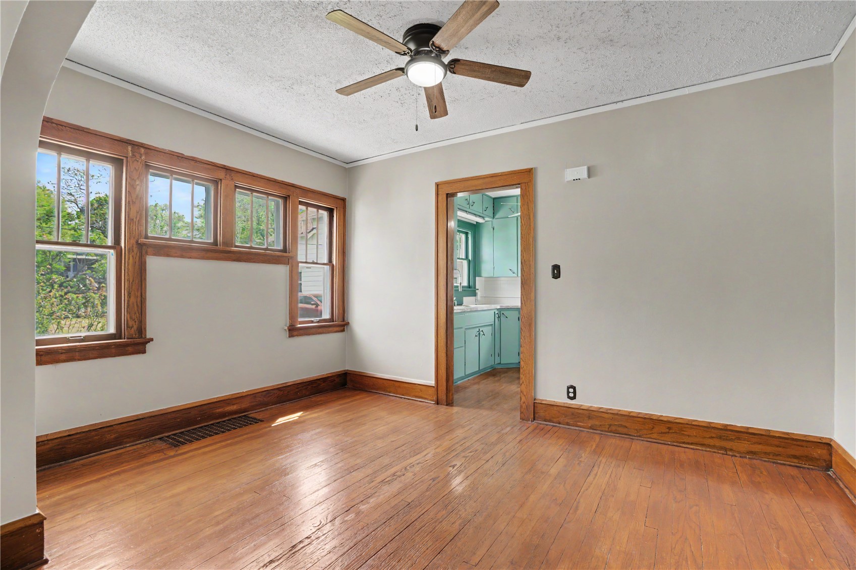 835 18th Street SE Cedar Rapids IA 52403