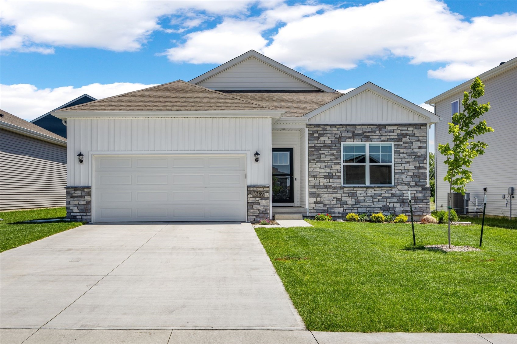 3389 Dreusicke Drive Coralville IA 52241
