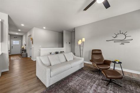 3389 Dreusicke Drive Coralville IA 52241