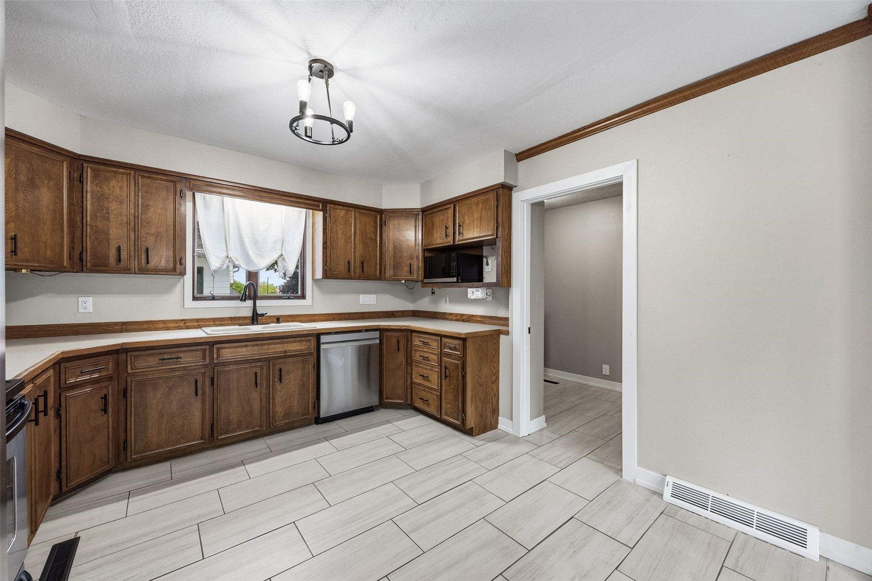 904 2nd Avenue Vinton IA 52349