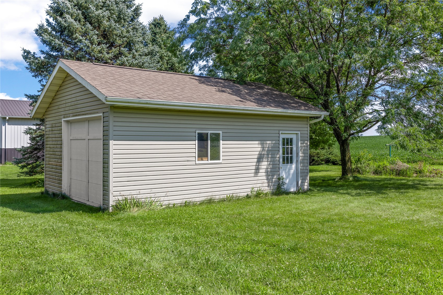 24453 110th Street Anamosa IA 52205