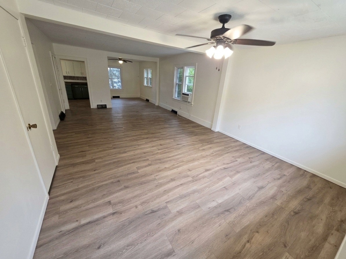 318 W 4th Street Monticello IA 52310