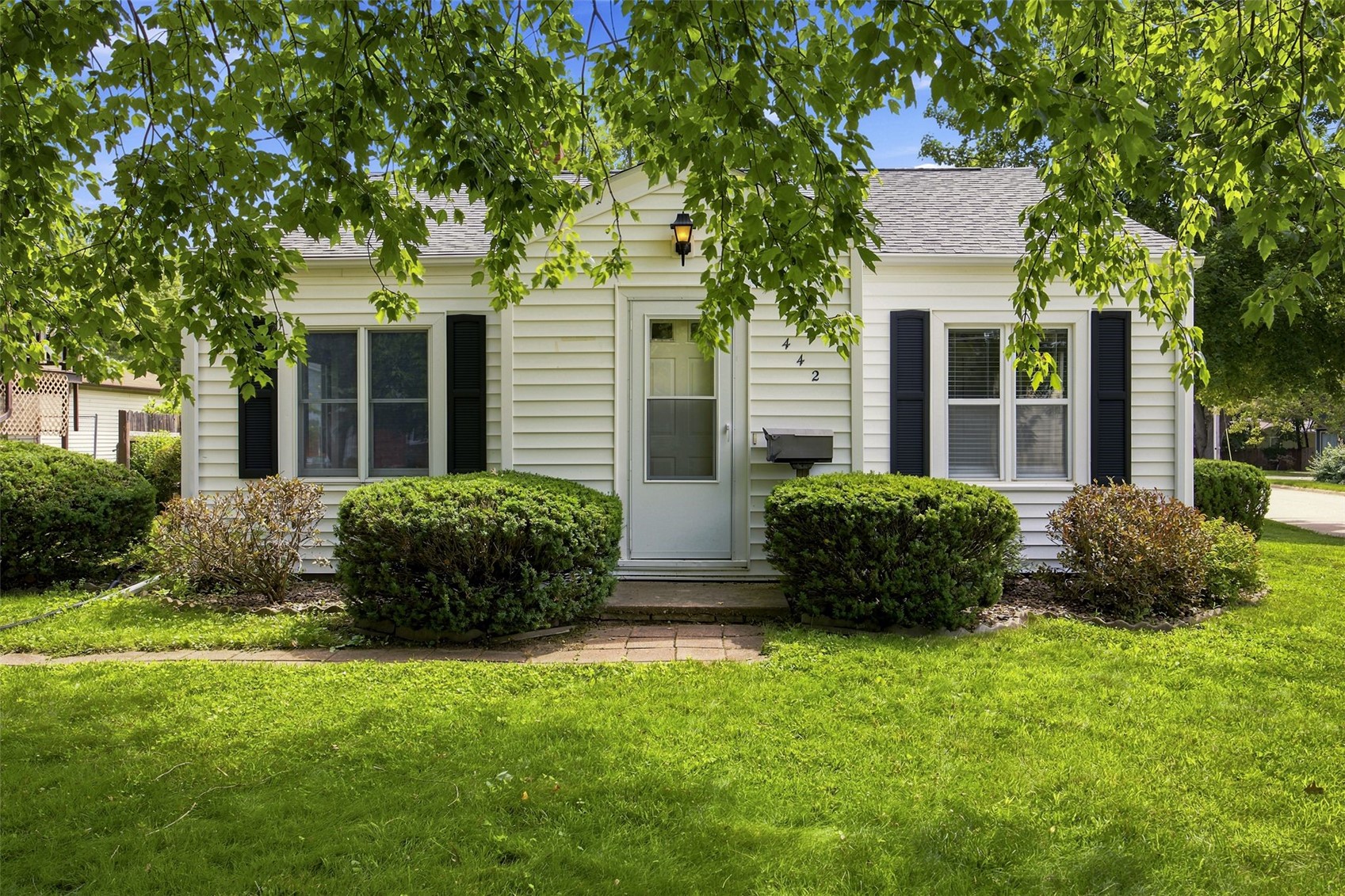 442 4th Avenue Iowa City IA 52245