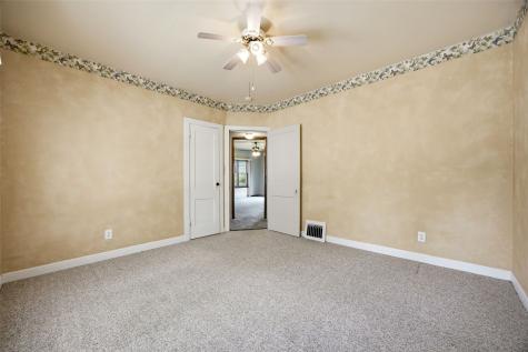 442 4th Avenue Iowa City IA 52245