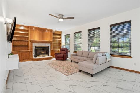 1826 29th Street NW Cedar Rapids IA 52405