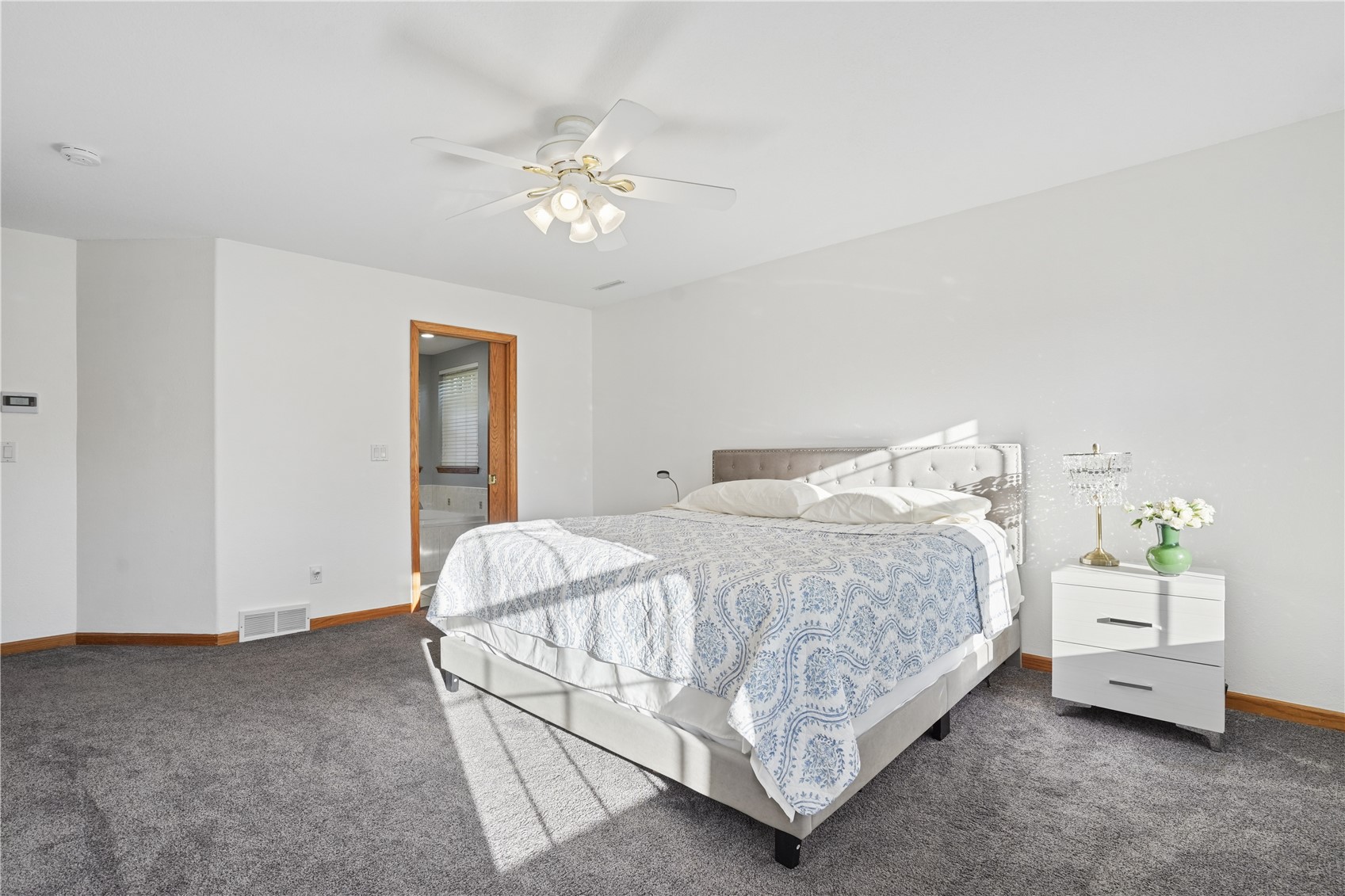 1826 29th Street NW Cedar Rapids IA 52405