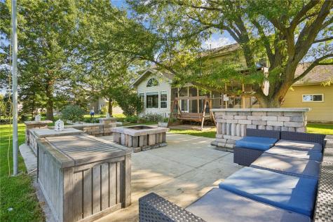 1826 29th Street NW Cedar Rapids IA 52405