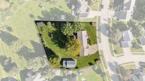 1826 29th Street NW Cedar Rapids IA 52405
