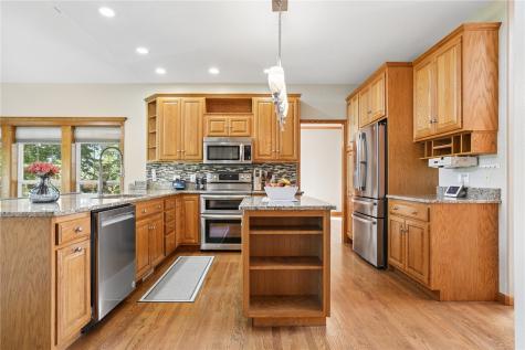 1826 29th Street NW Cedar Rapids IA 52405