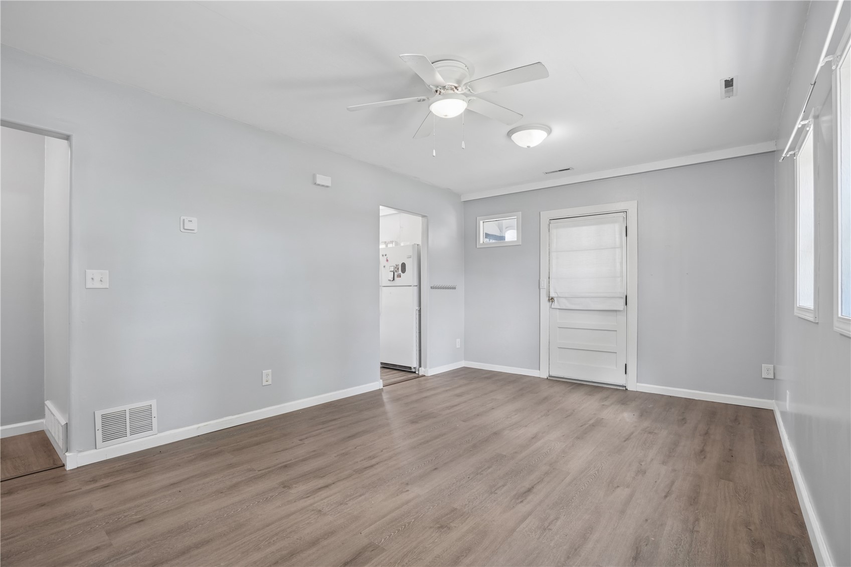 1052 Daniels Street NE Cedar Rapids IA 52402