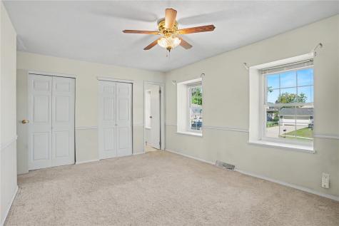 283 Sussex Drive NE Cedar Rapids IA 52402