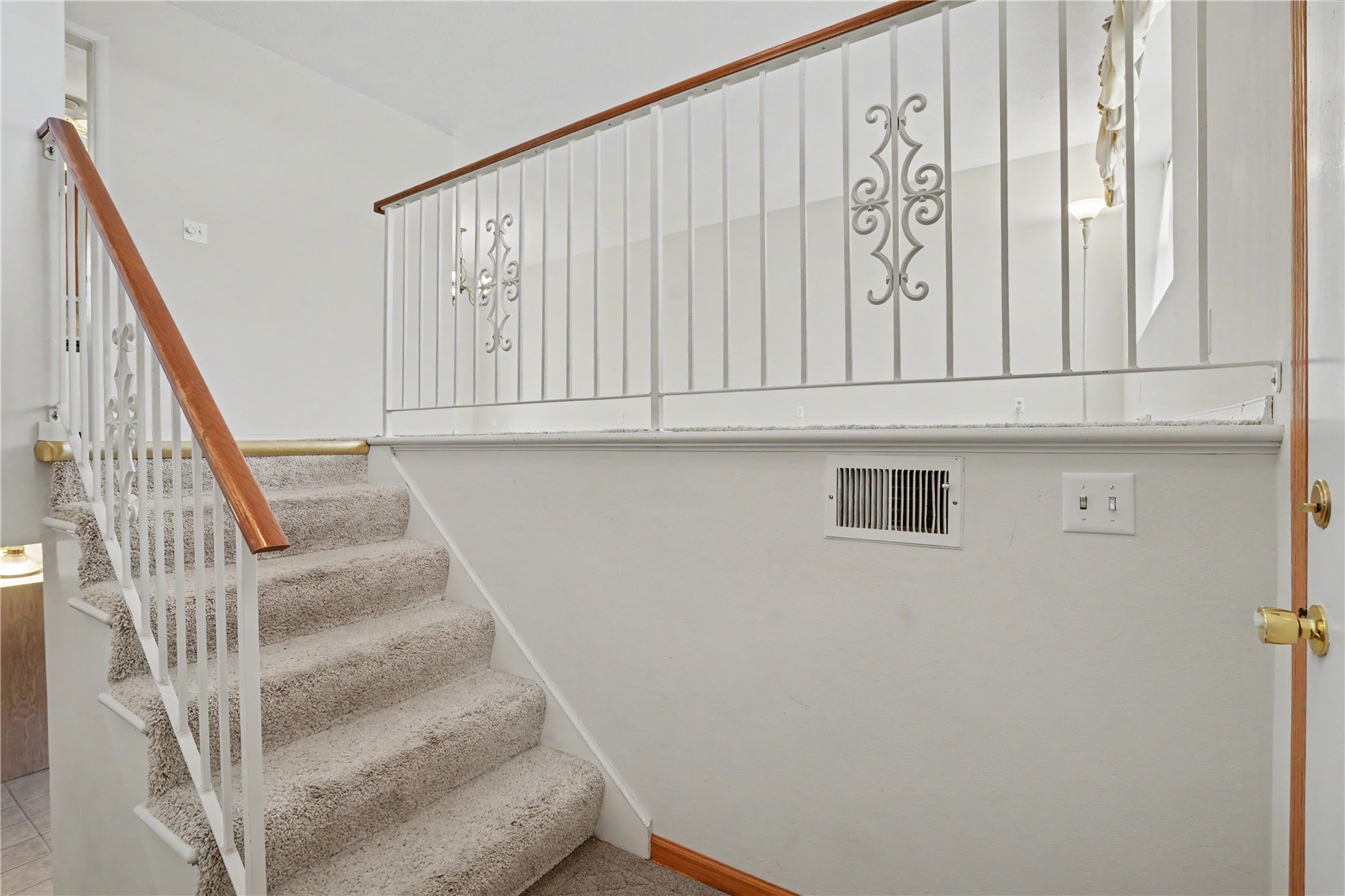 283 Sussex Drive NE Cedar Rapids IA 52402