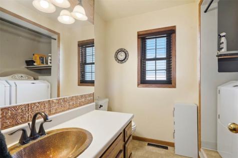 3010 Meadow Glen Street Marion IA 52302