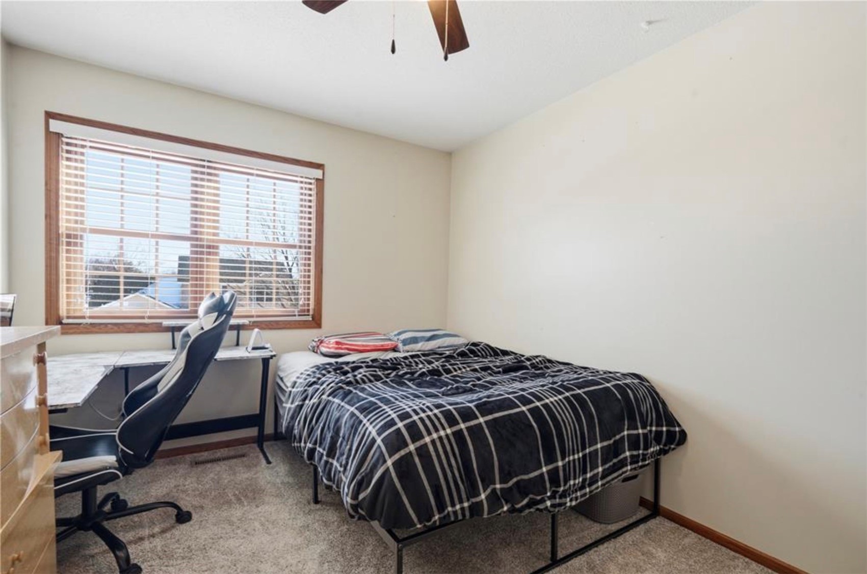 3010 Meadow Glen Street Marion IA 52302