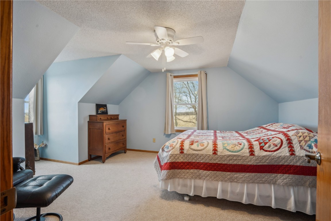4000 Fay Road Center Point IA 52213