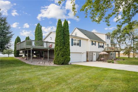 4000 Fay Road Center Point IA 52213