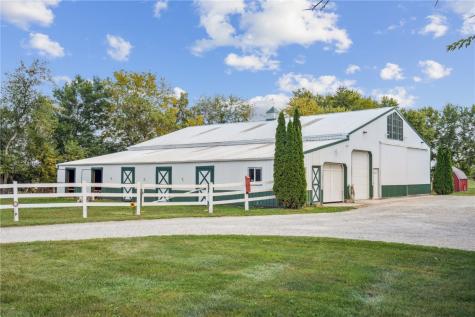 4000 Fay Road Center Point IA 52213