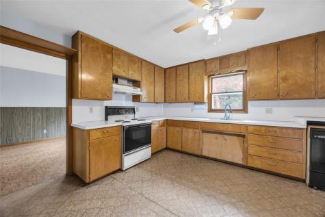 9826 Brandon Road La Porte City IA 50651