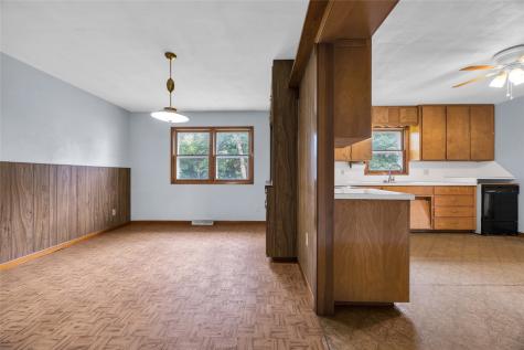 9826 Brandon Road La Porte City IA 50651