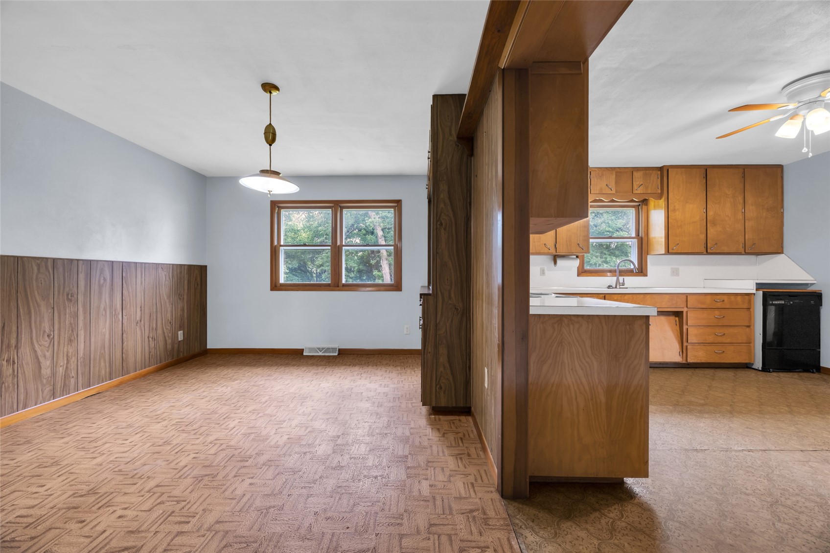 9826 Brandon Road La Porte City IA 50651