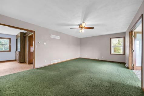 9826 Brandon Road La Porte City IA 50651