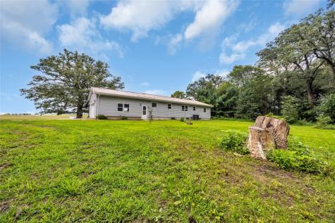 9826 Brandon Road La Porte City IA 50651