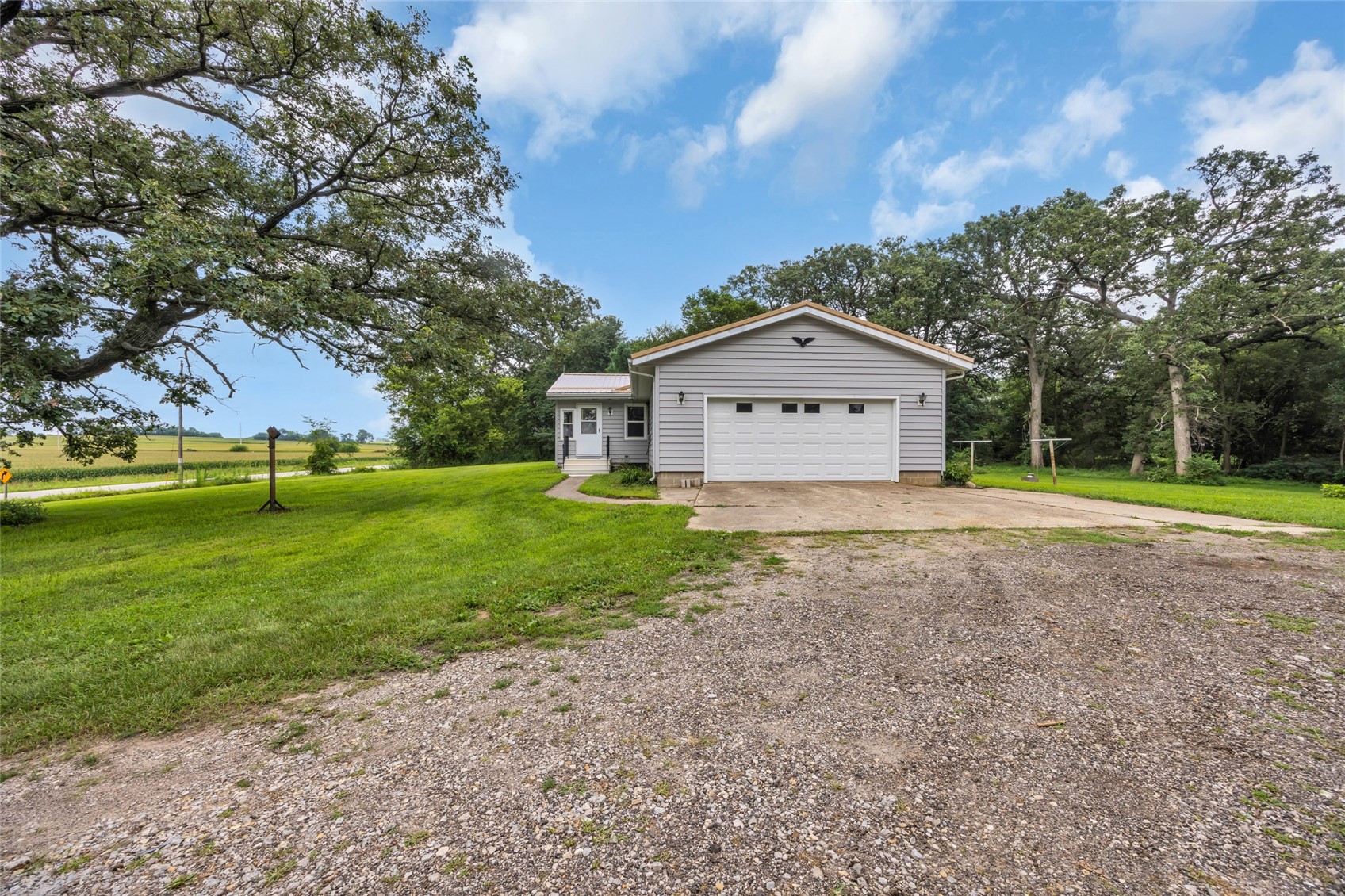 9826 Brandon Road La Porte City IA 50651