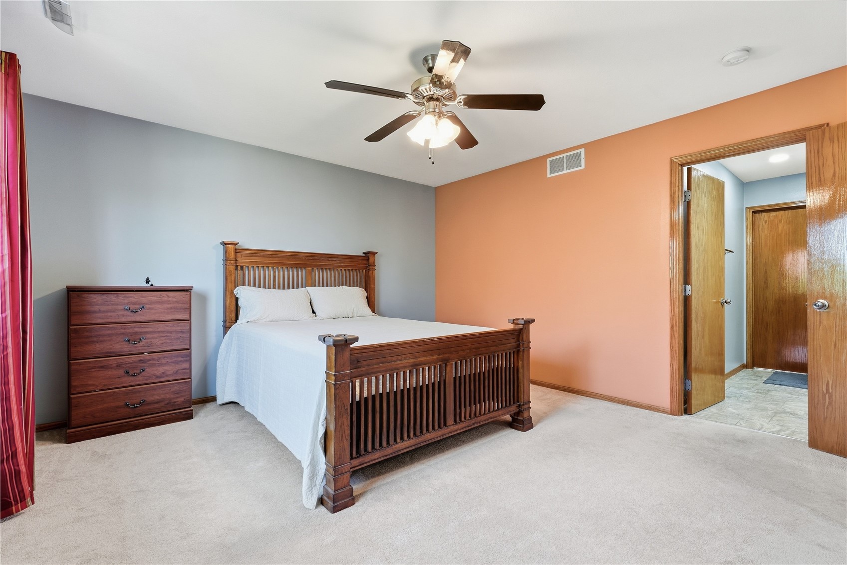 908 Rolling Creek Drive NE Cedar Rapids IA 52402