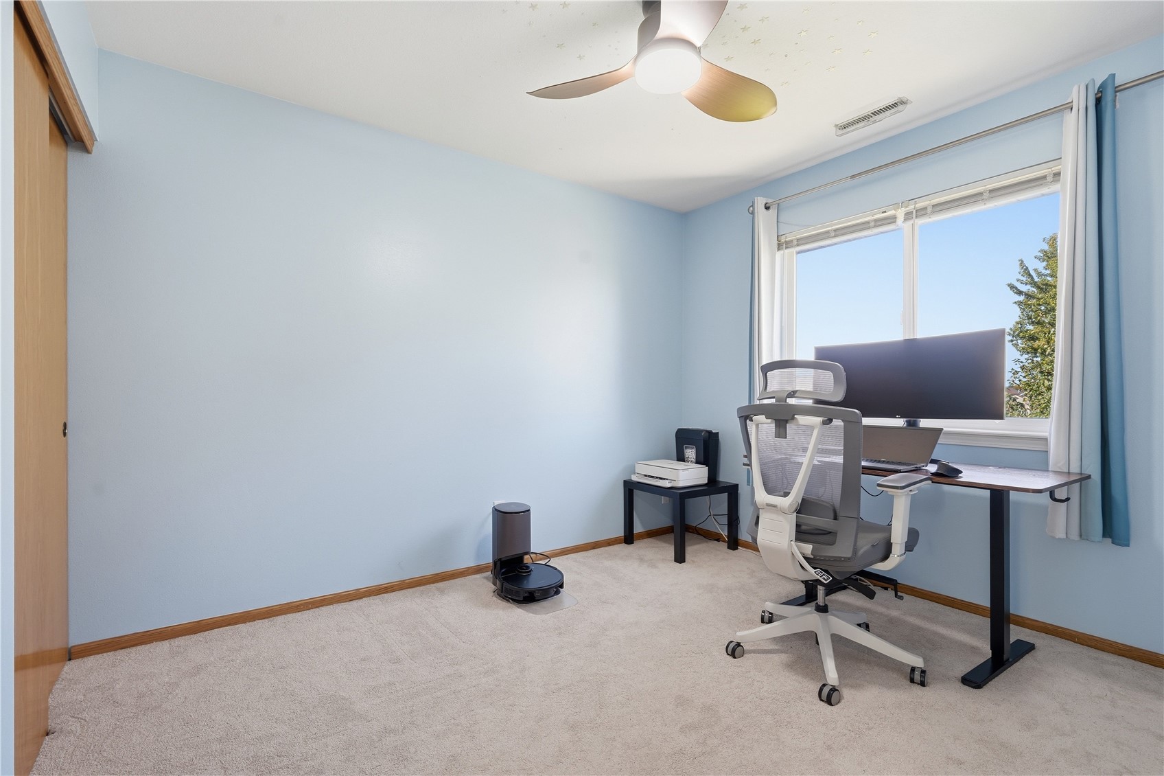 908 Rolling Creek Drive NE Cedar Rapids IA 52402