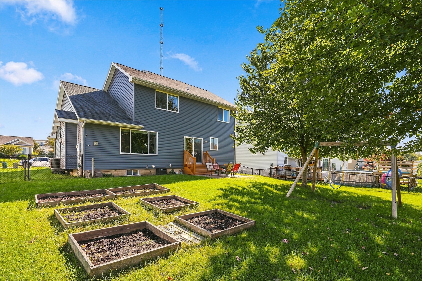 908 Rolling Creek Drive NE Cedar Rapids IA 52402