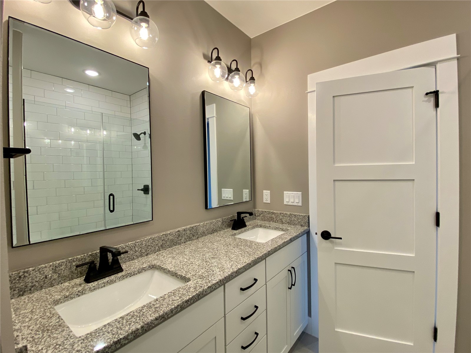40 S Seven Oaks Road North Liberty IA 52317