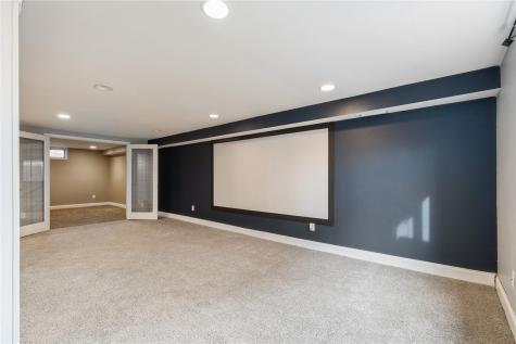 3221 Sue Lane NW Cedar Rapids IA 52405