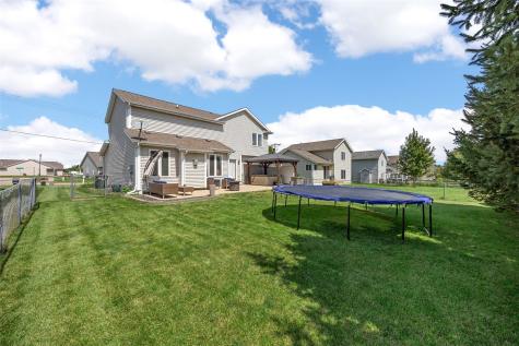 729 74th Street NE Cedar Rapids IA 52402
