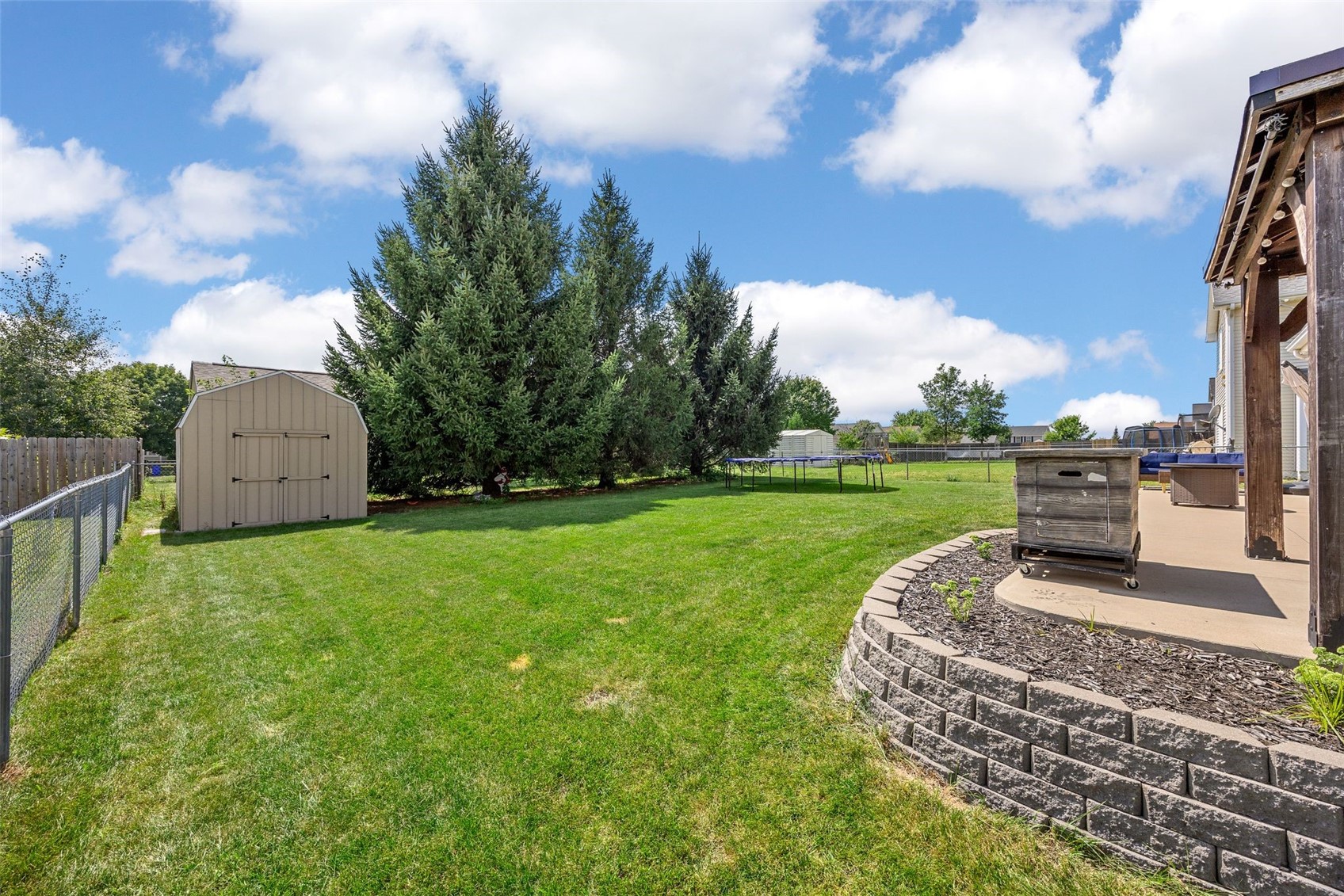 729 74th Street NE Cedar Rapids IA 52402