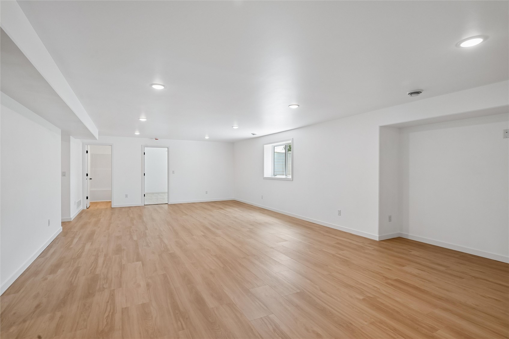104 5th Avenue Court Coggon IA 52218